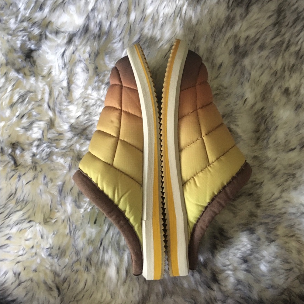 Sanuk Puff N Chill Low Ombre Size 7